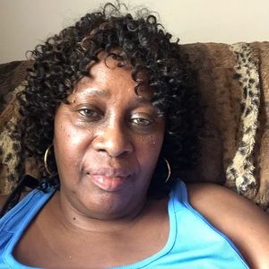 Meet your Posher, Rosalia